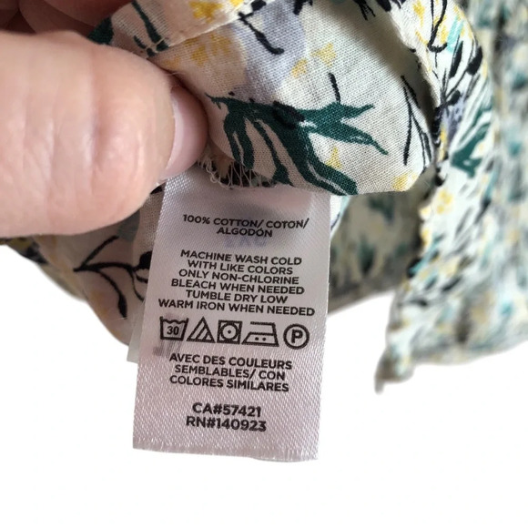 Loft Outlet Floral Button Down Slight Puff Sleeve Cotton Top Size Small Petite - Picture 7 of 7